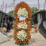 ارسال تاج گل به کوی نصر